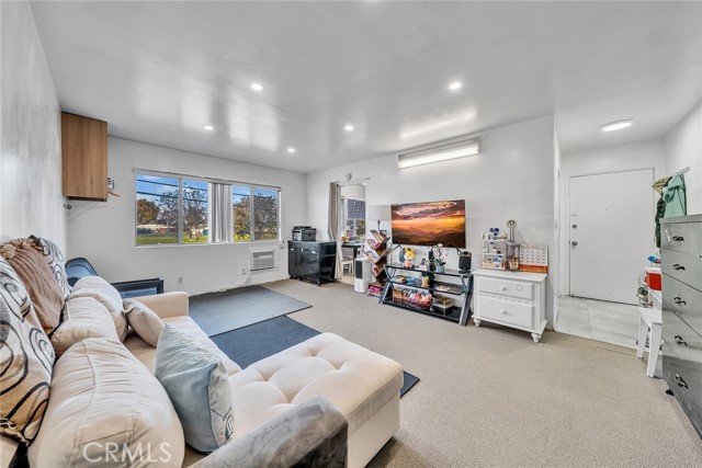 Detail Gallery Image 9 of 23 For 3000 Vineland Ave #10,  Baldwin Park,  CA 91706 - 2 Beds | 1 Baths