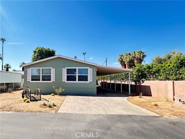 Detail Gallery Image 1 of 1 For 43155 Portola Ave #63,  Palm Desert,  CA 92260 - 3 Beds | 2 Baths