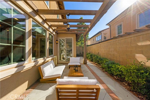 Detail Gallery Image 14 of 28 For 92 Bianco, Irvine,  CA 92618 - 3 Beds | 2/1 Baths