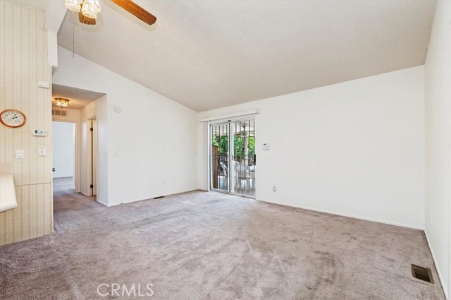 Detail Gallery Image 7 of 34 For 27250 Murrietta Rd #17,  Menifee,  CA 92586 - 2 Beds | 2 Baths