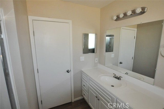 Detail Gallery Image 5 of 16 For 8346 Onyx Rd, Lucerne Valley,  CA 92356 - 3 Beds | 2 Baths