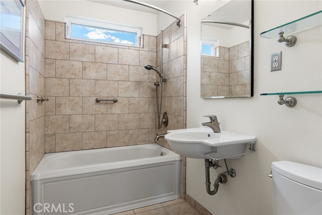 Detail Gallery Image 20 of 28 For 1710 Citrus Ave, Chico,  CA 95926 - 3 Beds | 2 Baths