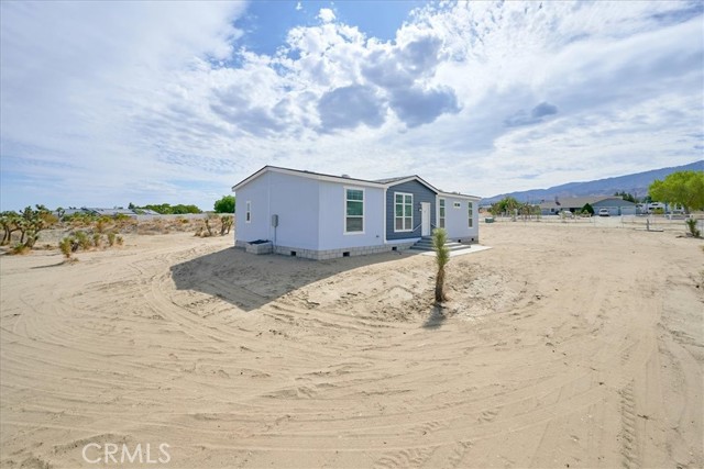 Detail Gallery Image 2 of 35 For 420 Calaveras Rd, Pinon Hills,  CA 92372 - 4 Beds | 2 Baths