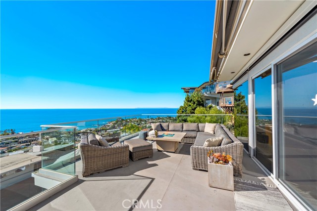 Detail Gallery Image 29 of 57 For 535 Dunnegan Dr, Laguna Beach,  CA 92651 - 4 Beds | 3/1 Baths