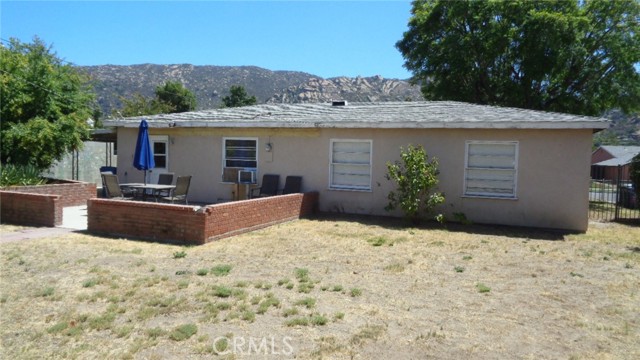 Detail Gallery Image 2 of 19 For 6289 Dana Ave, Simi Valley,  CA 93063 - 3 Beds | 2 Baths