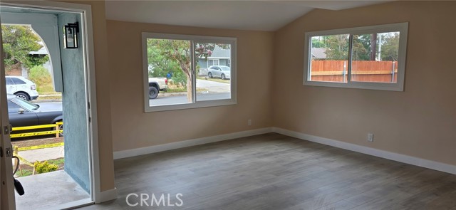 Detail Gallery Image 4 of 15 For 23300 23300 Welby, West Hills,  CA 91307 - 3 Beds | 2 Baths