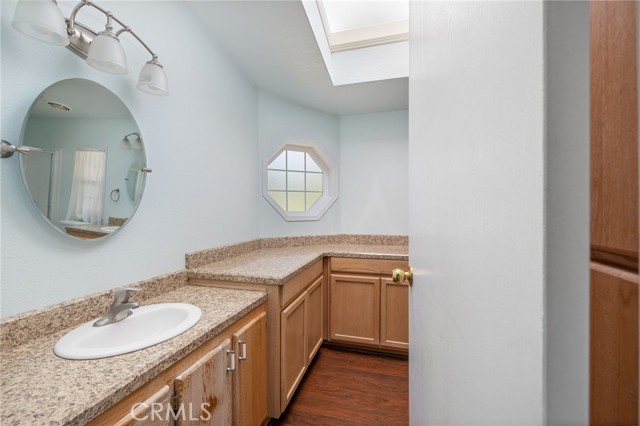 4372 Woodview Lane, Mariposa CA: https://media.crmls.org/medias/b640660b-1b03-47fa-b2c6-bfc337dae17c.jpg
