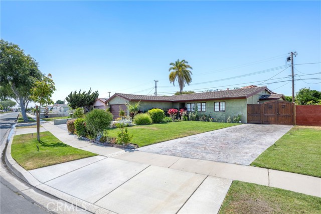 Image 3 of 55 For 5837 Los Arcos Way