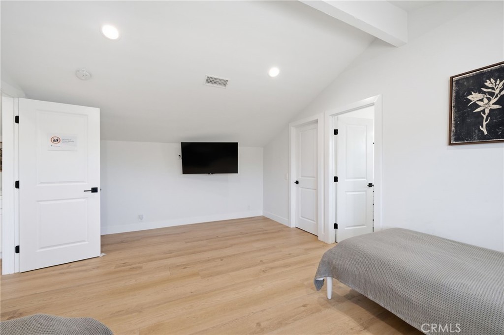 MLS #OC26121492 image #15