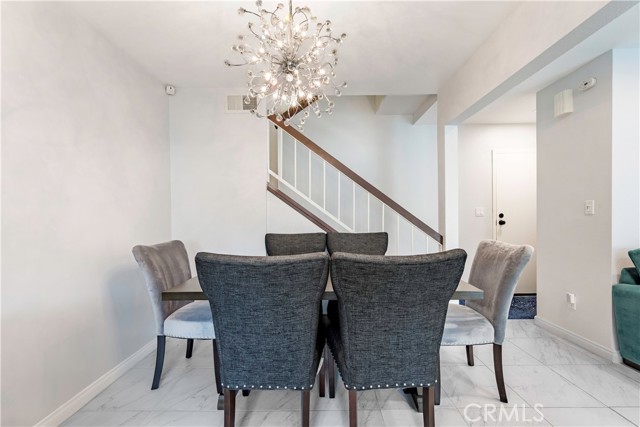 Detail Gallery Image 10 of 31 For 25900 Oak St #102,  Lomita,  CA 90717 - 3 Beds | 2 Baths