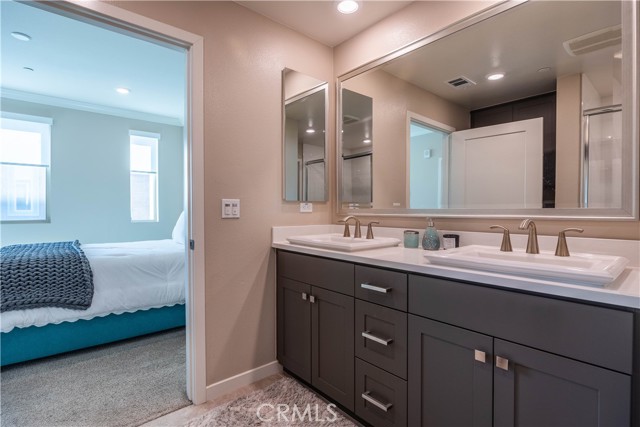 Detail Gallery Image 25 of 41 For 197 Bowery, Irvine,  CA 92612 - 2 Beds | 2 Baths