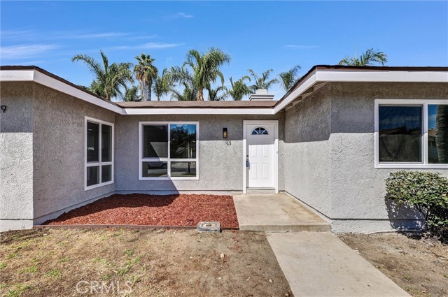 Detail Gallery Image 3 of 32 For 11419 Sunburst St, Sylmar,  CA 91342 - 3 Beds | 2 Baths