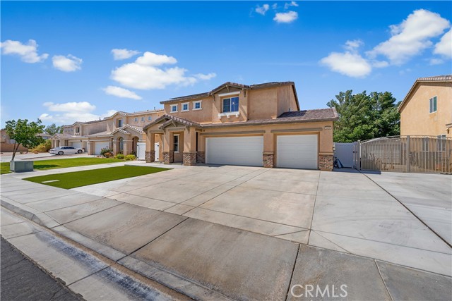 3429 Gemstone Avenue, Rosamond CA: https://media.crmls.org/medias/b641c753-e83d-4147-b44c-e33fc464cd6a.jpg
