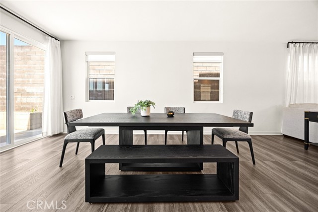 Detail Gallery Image 6 of 23 For 15842 Caterpillar Dr, Fontana,  CA 92336 - 4 Beds | 3 Baths