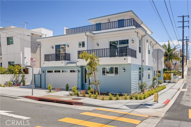 2100 Carnegie Lane, Redondo Beach CA: https://media.crmls.org/medias/b64289c3-3391-4c80-988f-375cfc7b86a7.jpg
