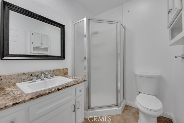 Detail Gallery Image 14 of 28 For 17847 Beneda #16,  Canyon Country,  CA 91351 - 2 Beds | 2 Baths