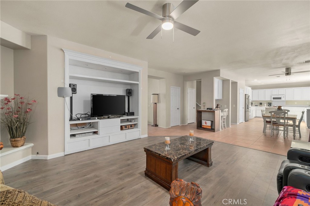 MLS #CV25170350 img 12