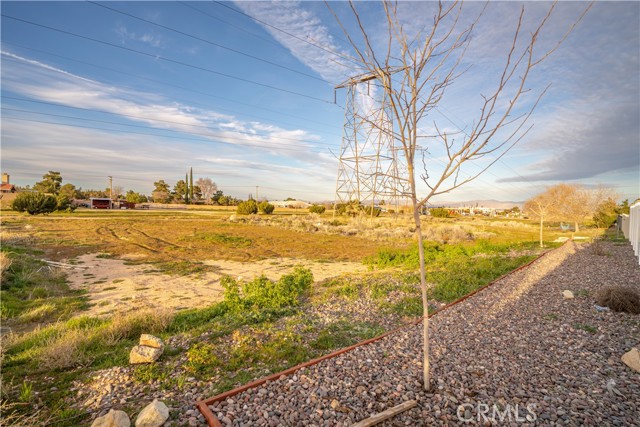 Detail Gallery Image 30 of 34 For 15634 via Cartagena, Hesperia,  CA 92345 - 3 Beds | 2 Baths
