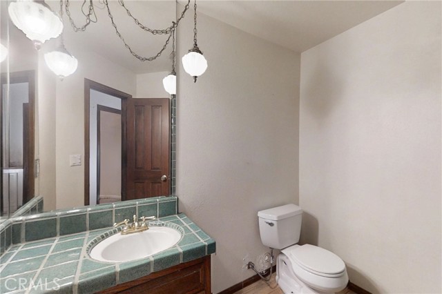 Detail Gallery Image 16 of 44 For 24114 Wildwood Canyon Rd, Newhall,  CA 91321 - 5 Beds | 4 Baths