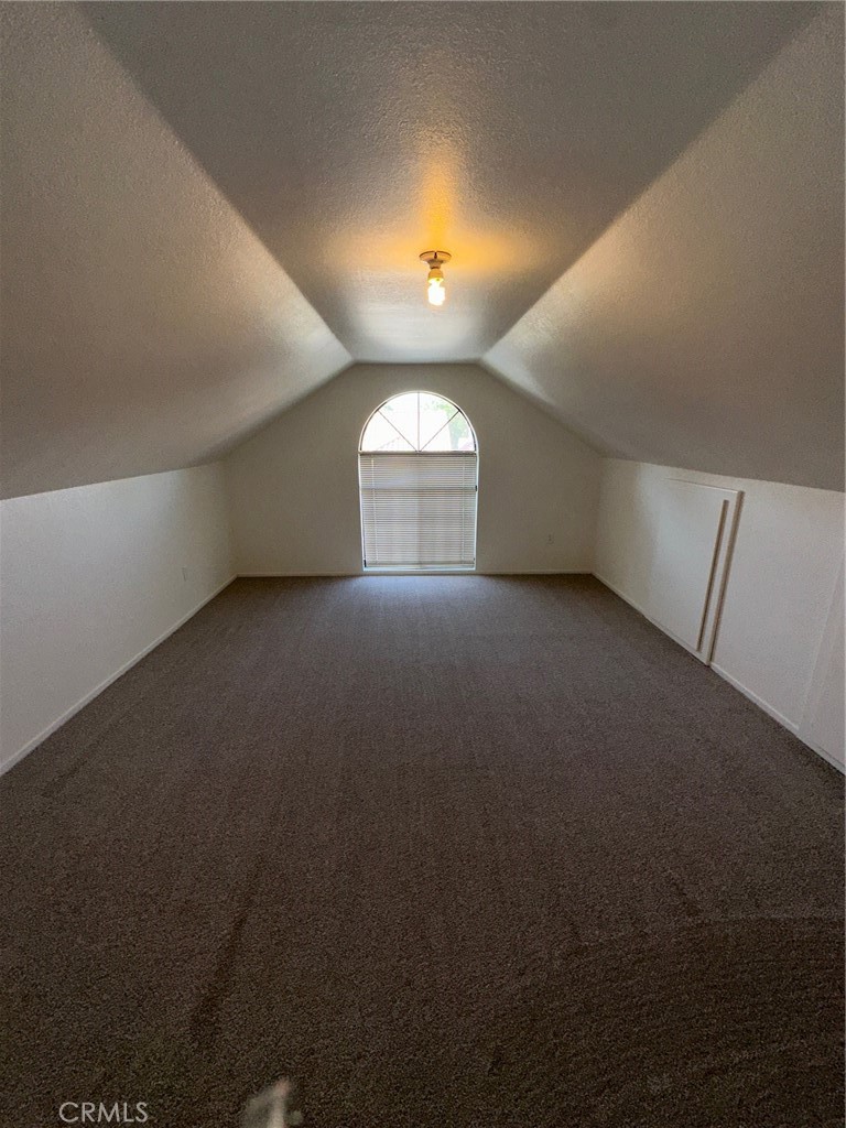 https://media.crmls.org/medias/b644aeac-8943-4829-ac9f-69b168122acb.jpg?preset=X-Large