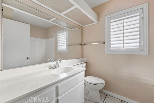 Detail Gallery Image 9 of 29 For 761 Kingfisher, Corona,  CA 92879 - 3 Beds | 2/1 Baths