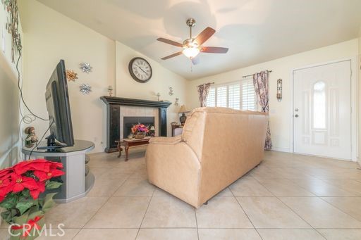Detail Gallery Image 8 of 54 For 2331 S Pinehurst Pl, Ontario,  CA 91761 - 2 Beds | 2 Baths