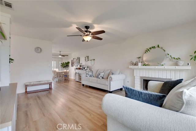 Detail Gallery Image 9 of 43 For 5970 Avenue Juan Bautista, Jurupa Valley,  CA 92509 - 4 Beds | 2 Baths