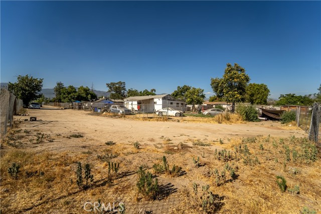 Detail Gallery Image 23 of 26 For 2161 Blake St, San Bernardino,  CA 92407 - 6 Beds | 3 Baths