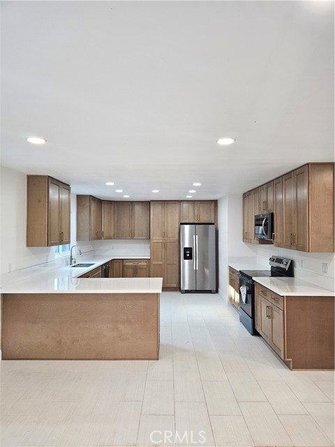 Detail Gallery Image 5 of 24 For 2641 Valley View, Norco,  CA 92860 - 4 Beds | 3/1 Baths