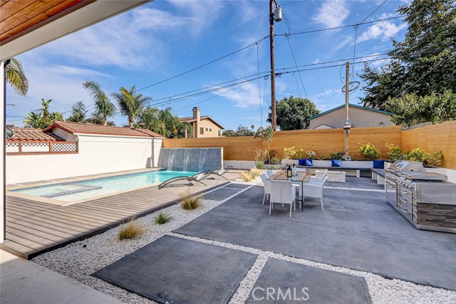 Detail Gallery Image 40 of 75 For 2612 159th St, Redondo Beach,  CA 90278 - 5 Beds | 5/1 Baths