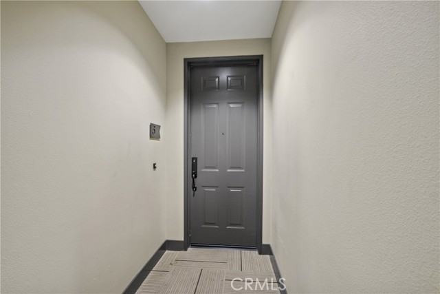 Detail Gallery Image 6 of 20 For 524 S Anaheim Bld #5,  Anaheim,  CA 92805 - 2 Beds | 2 Baths