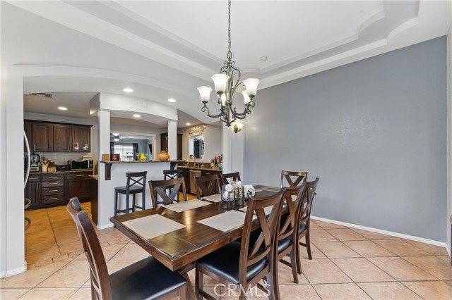 Detail Gallery Image 14 of 32 For 249 Caroline Ln, Shafter,  CA 93263 - 4 Beds | 2 Baths