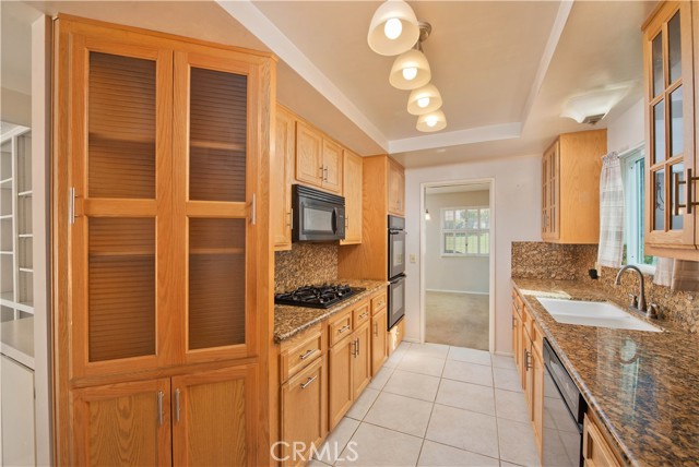 Detail Gallery Image 6 of 36 For 6111 Claridge Dr, Riverside,  CA 92506 - 4 Beds | 2 Baths