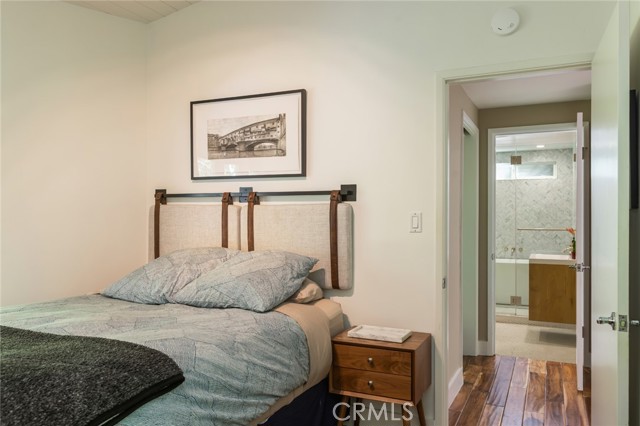 Detail Gallery Image 44 of 60 For 11922 Sunshine Ter, Studio City,  CA 91604 - 3 Beds | 2 Baths