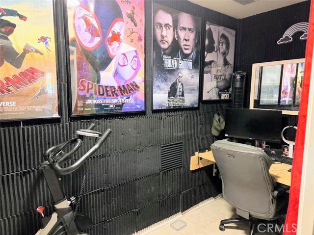 Detail Gallery Image 16 of 26 For 23344 Cedartown St, Newhall,  CA 91321 - 5 Beds | 3 Baths