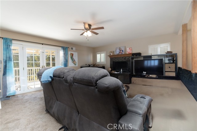 Detail Gallery Image 13 of 37 For 20270 Layton St, Corona,  CA 92881 - 3 Beds | 2/1 Baths