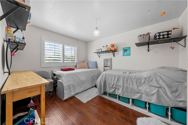 815 Autumn Lane, Corona CA: https://media.crmls.org/medias/b64e99e5-eafc-4459-aed1-bb5c03703c20.jpg