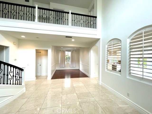 27585 Rosebud Way, Laguna Niguel CA: https://media.crmls.org/medias/b64ed30c-250a-4b4a-8cf6-5e24e4e2a816.jpg