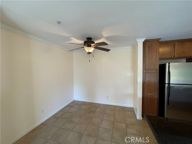 Detail Gallery Image 10 of 56 For 1965 Las Colinas Cir #308,  Corona,  CA 92879 - 2 Beds | 2 Baths