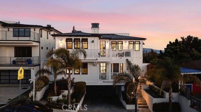 826 18th Street, Hermosa Beach, California 90254, 5 Bedrooms Bedrooms, ,3 BathroomsBathrooms,Residential,For Sale,18th,SB26099117 826 18th Street, Hermosa Beach, California 90254, 5 Bedrooms Bedrooms, ,3 BathroomsBathrooms,Residential,For Sale,18th,SB26099117