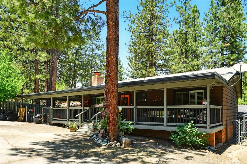 MLS #CV25235745 image #1