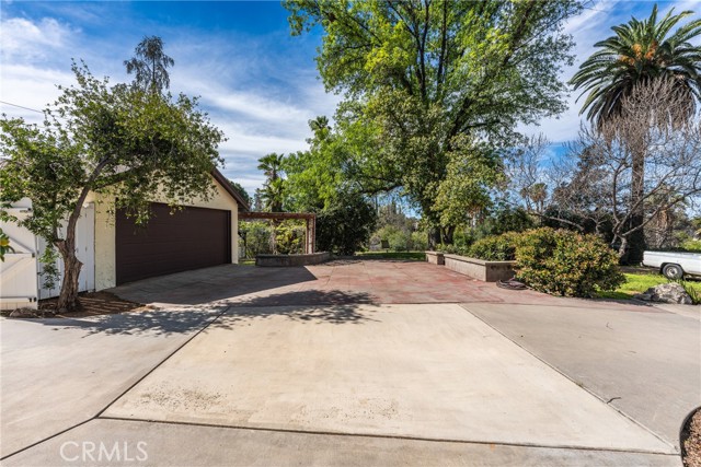 Detail Gallery Image 13 of 60 For 120 Franklin Ave, Redlands,  CA 92373 - 4 Beds | 3 Baths