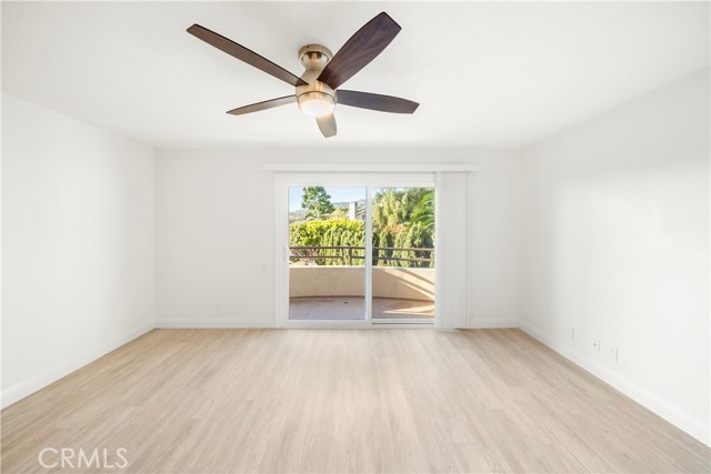 Detail Gallery Image 17 of 26 For 352 Y Place #B,  Laguna Beach,  CA 92651 - 2 Beds | 1/1 Baths