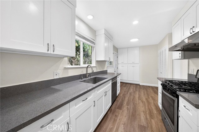 Detail Gallery Image 12 of 33 For 15021 Excelsior, La Mirada,  CA 90638 - 3 Beds | 2 Baths