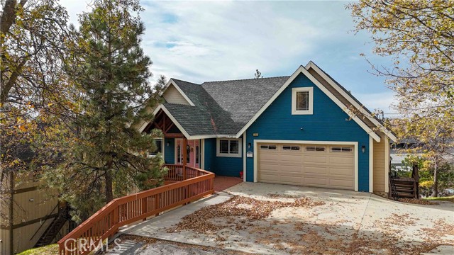 Detail Gallery Image 2 of 52 For 1253 Golden Rule, Lake Arrowhead,  CA 92352 - 4 Beds | 2/1 Baths