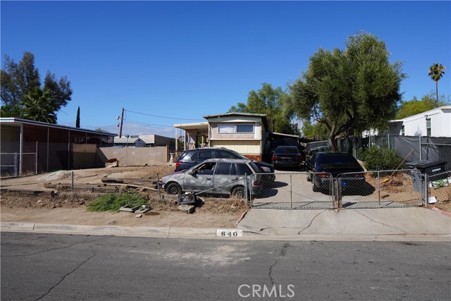 Detail Gallery Image 10 of 10 For 640 Apache, Perris,  CA 92570 - 3 Beds | 1 Baths