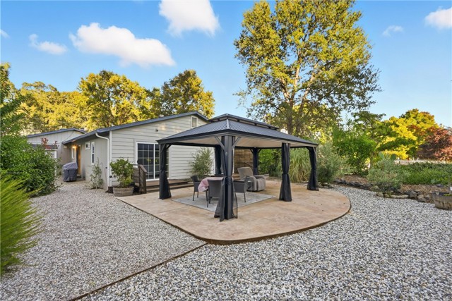 Detail Gallery Image 35 of 46 For 19453 Mountain Meadow North, Hidden Valley Lake,  CA 95467 - 3 Beds | 2 Baths