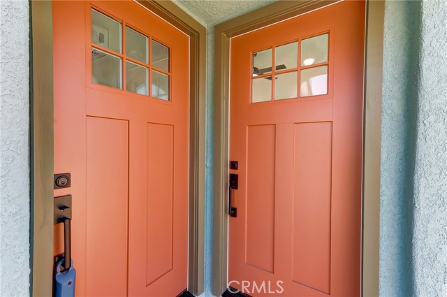 Detail Gallery Image 4 of 69 For 7400 S Hobart, Los Angeles,  CA 90047 - 5 Beds | 2 Baths