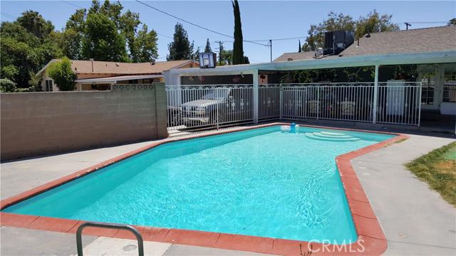 Detail Gallery Image 10 of 11 For 8550 Topanga Canyon Bld, West Hills,  CA 91304 - 3 Beds | 2 Baths