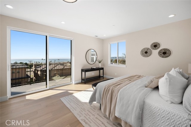 Image 20 of 55 For 2732 Barcelona Street